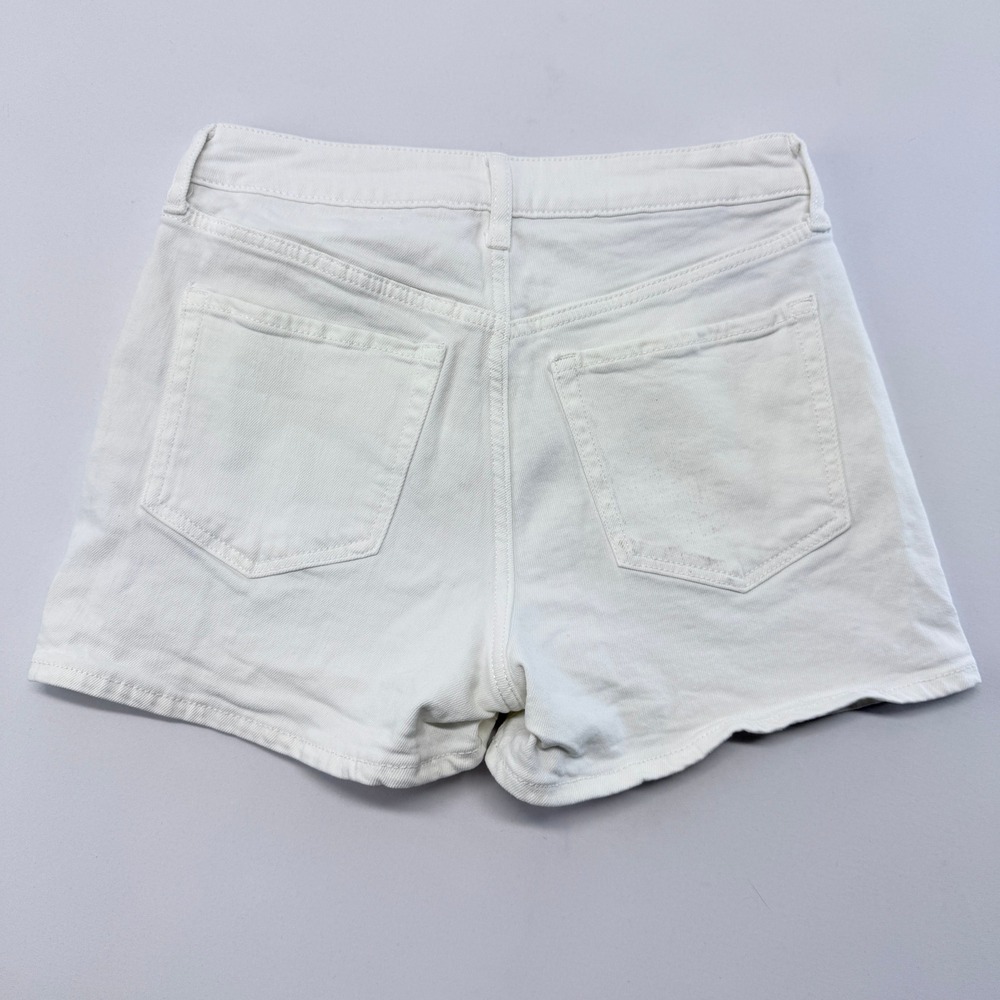 Old Navy OG Straight White High Rise Denim Shorts Size 6 Secret Smooth Pockets
